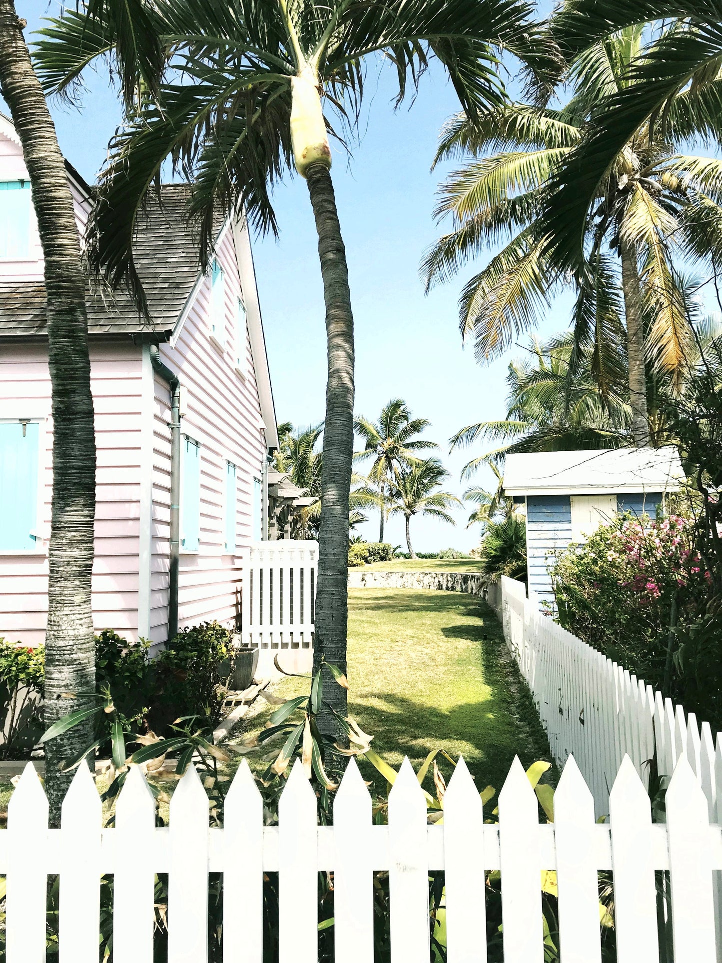 White Picket Hope Town